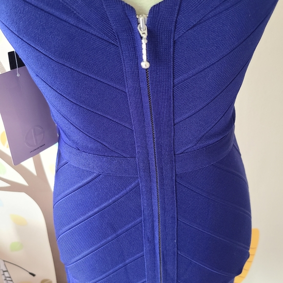 Formal Dress - Picture 7 of 15